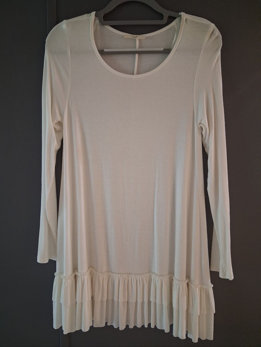 Easel Ivory Color Dbl Ruffle Hem, Long Sleeve Tunic Top S